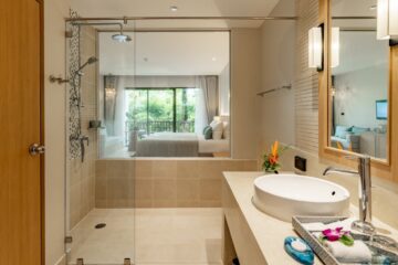 Deluxe Room at Apsara Khaolak